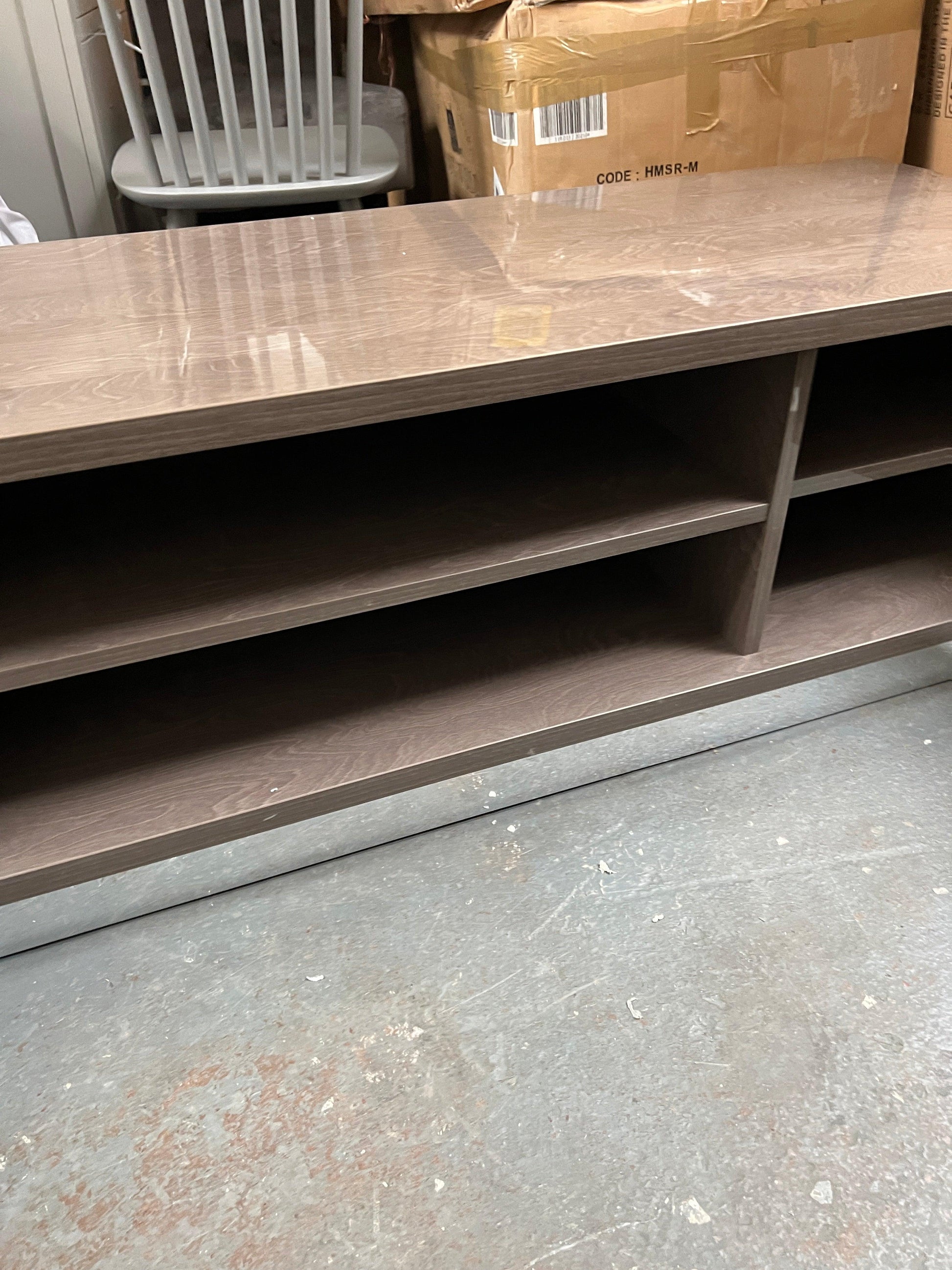 Platinum Italian High Gloss Slim tv cabinet by Modum Quality Furniture Clearance Ltd