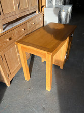 Load image into Gallery viewer, Oakland Rustic Oak Single Pedestal Desk Quality Furniture Clearance Ltd
