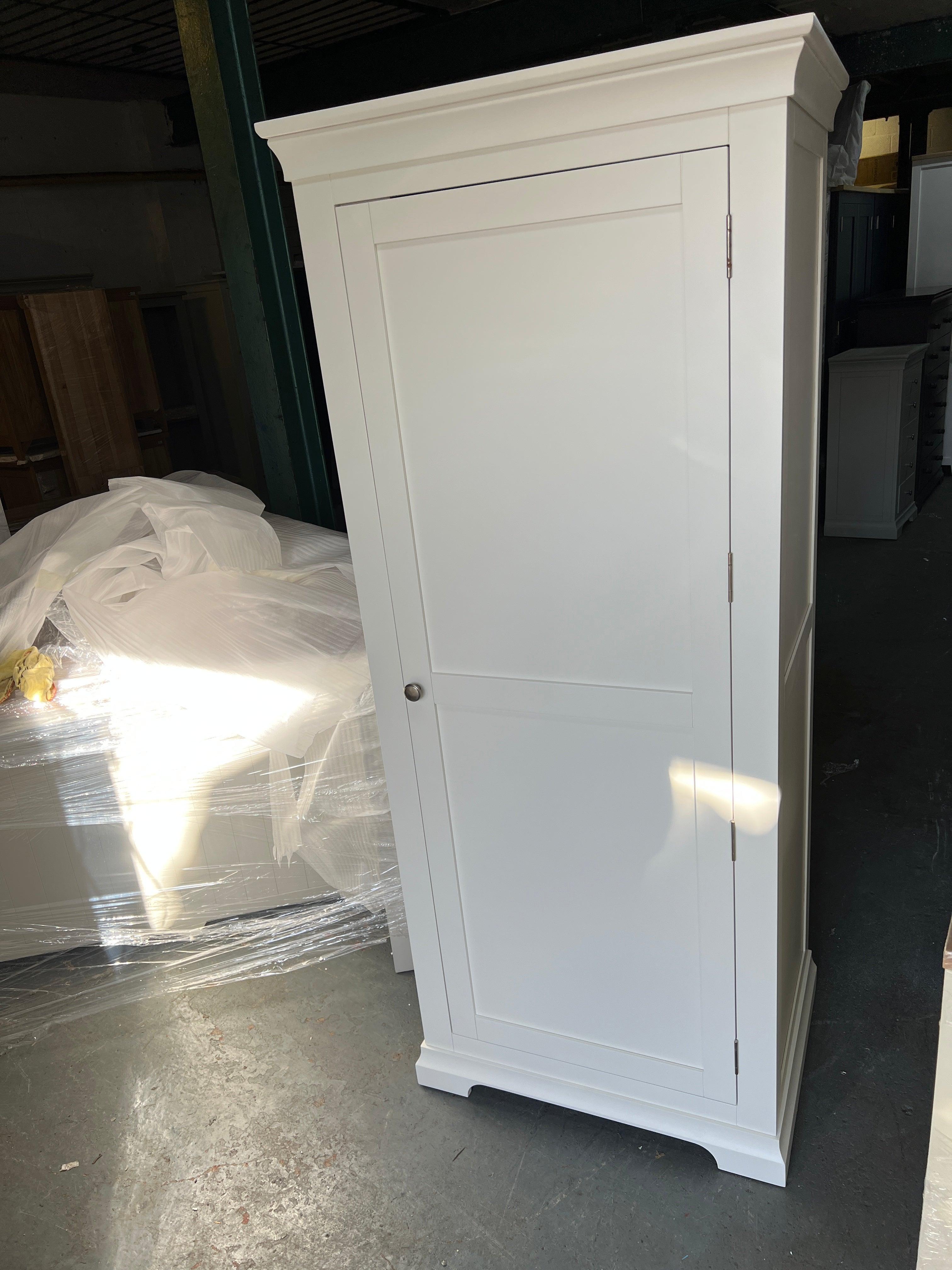 Chantilly Warm White Single Wardrobe Quality Furniture Clearance Ltd
