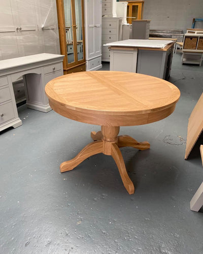 Oak 110-145cm Round Ext. Table furniture delivered 